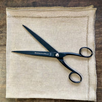 Studio scissors