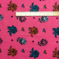 Picking roses - Inga