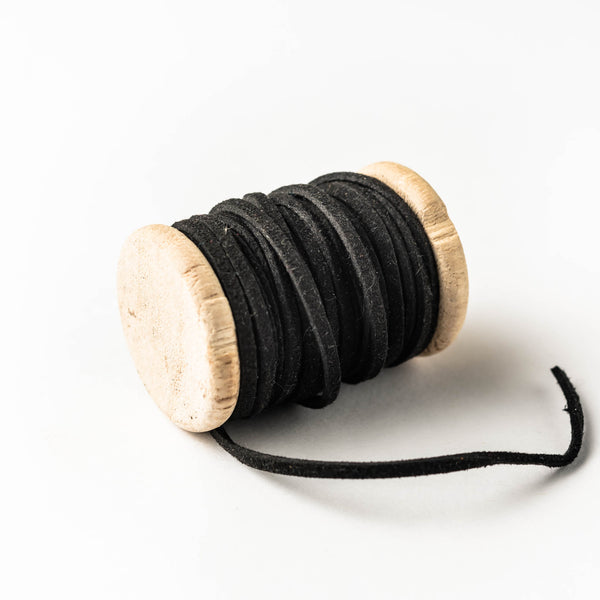Leather cord - black