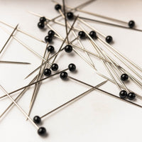 Pins - glass head - black