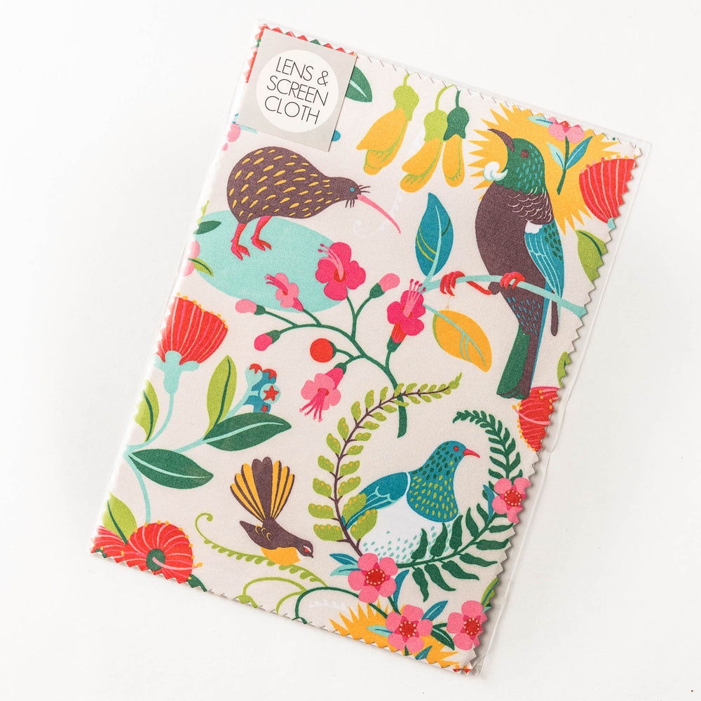 Lens cloth - wood pigeon