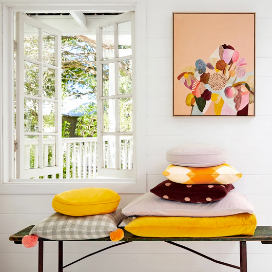 Cushion - penny round - velvet